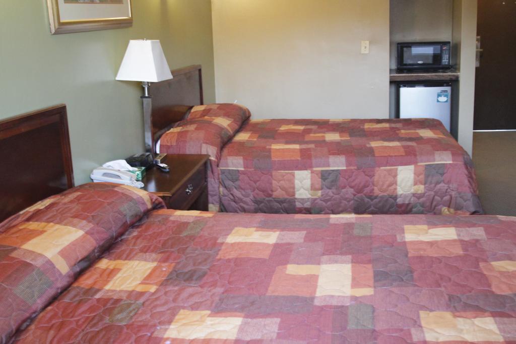 Hotel Vicenza Monmouth Junction Kültér fotó